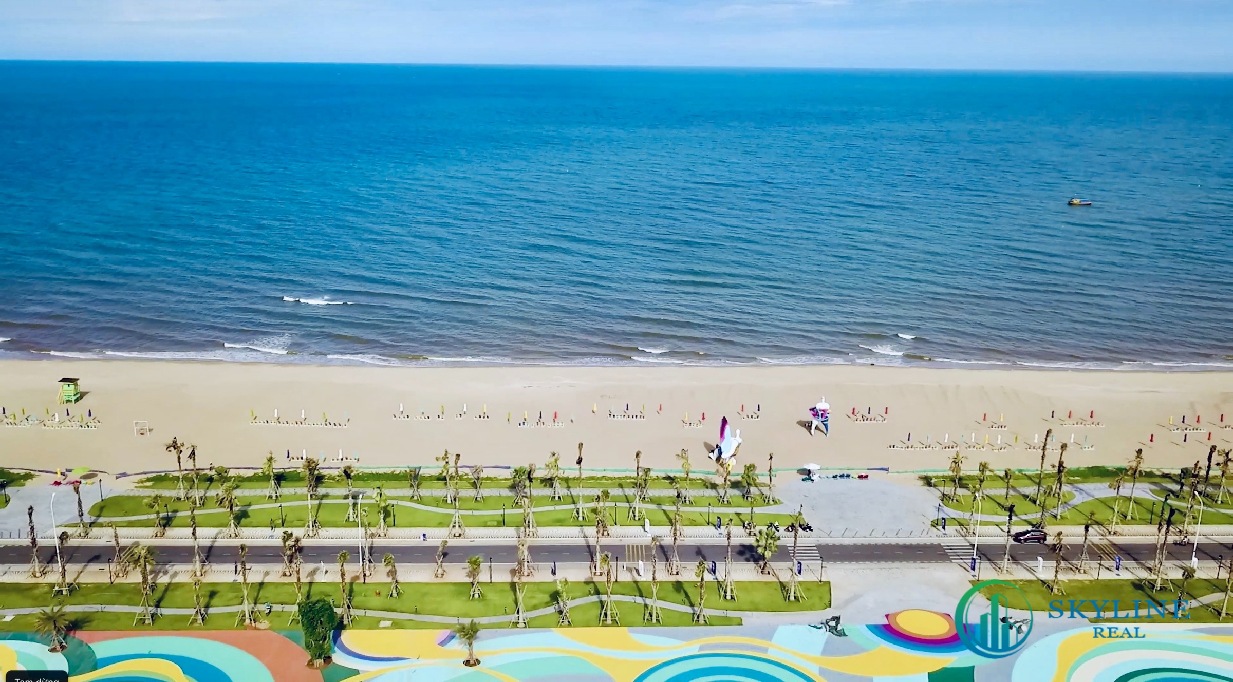 Bãi biển Bikini Beach 16 ha trải dài 7km bờ biển vịnh Phan Thiết